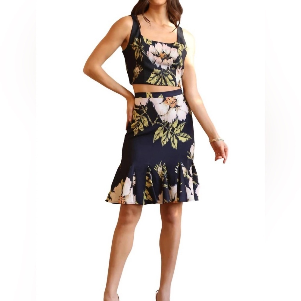 NWT 10 Eva Franco Floral Skirt Set